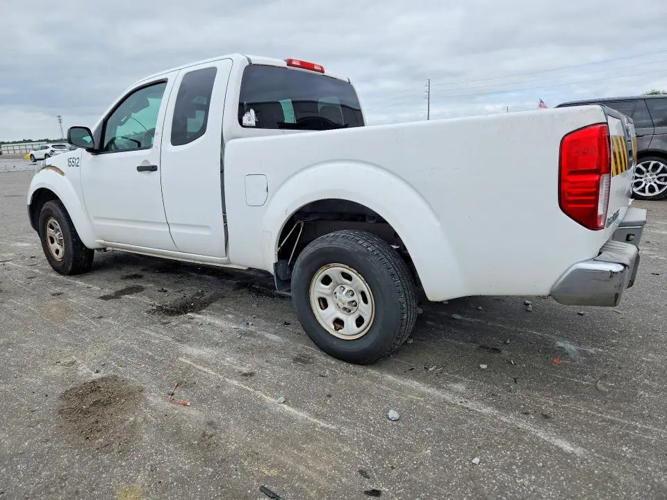 2012 NISSAN FRONTIER S  