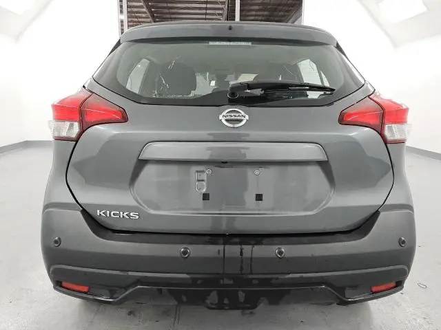 2020 NISSAN KICKS S  