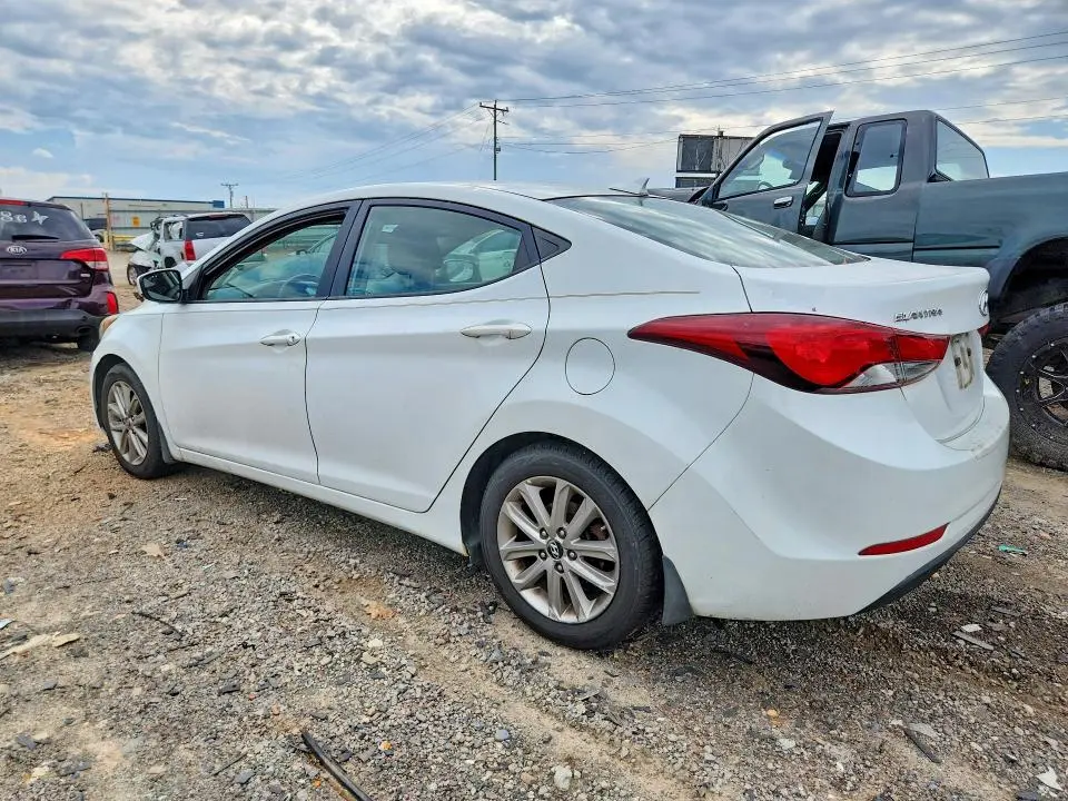 2016 HYUNDAI ELANTRA   