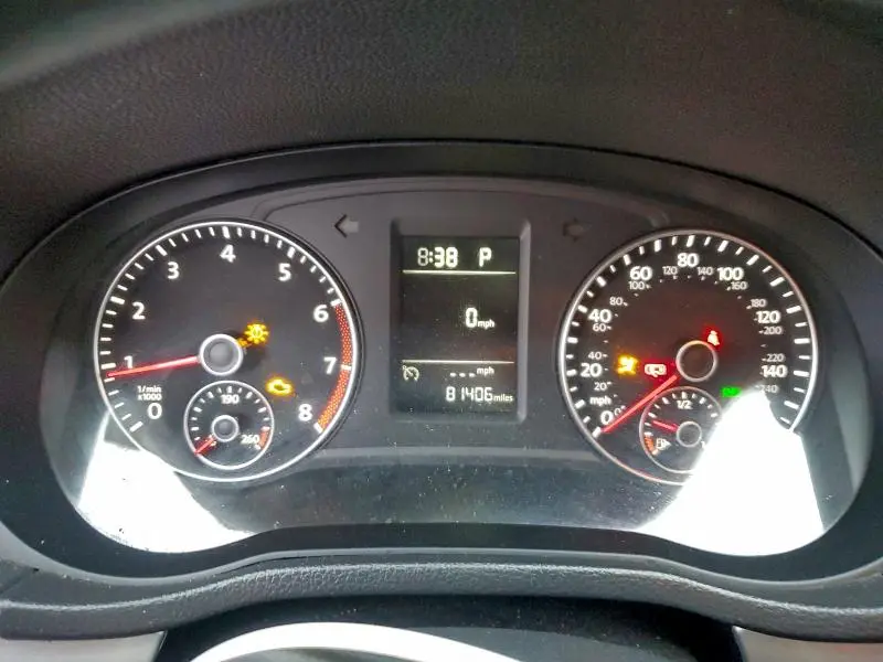 2013 VOLKSWAGEN PASSAT S  