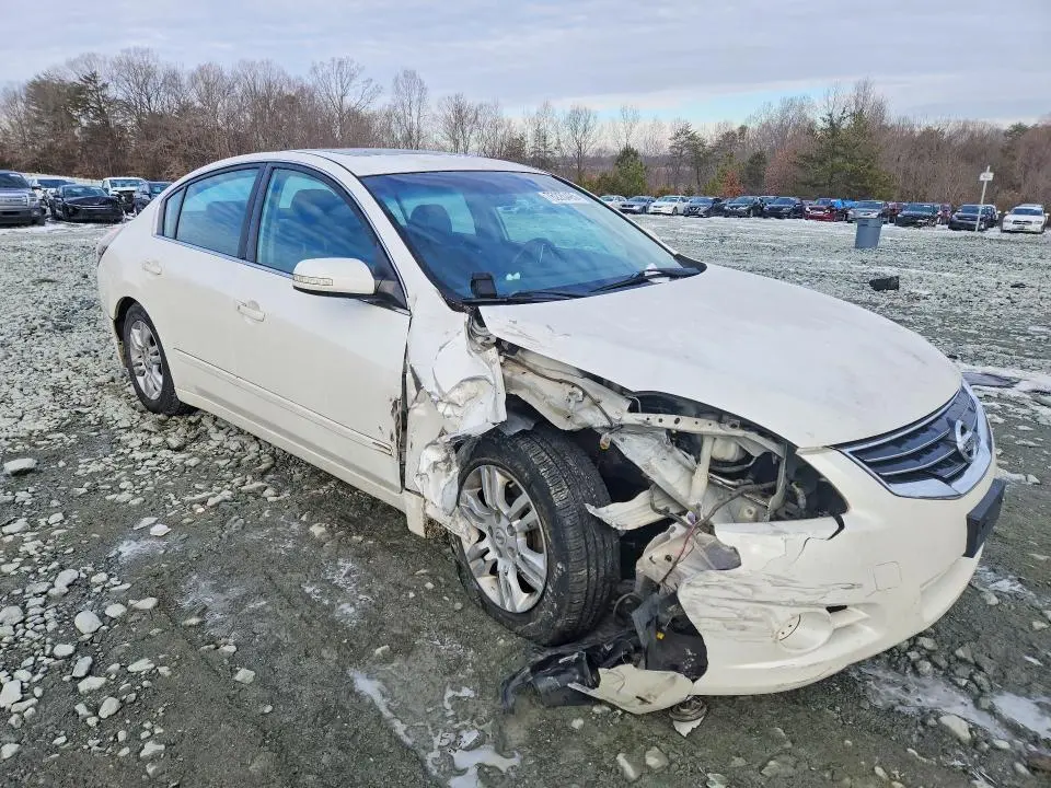 2011 NISSAN ALTIMA BASE  