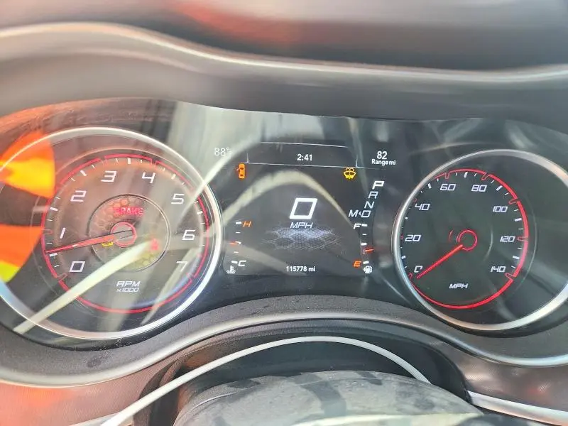 2019 DODGE CHARGER SXT  