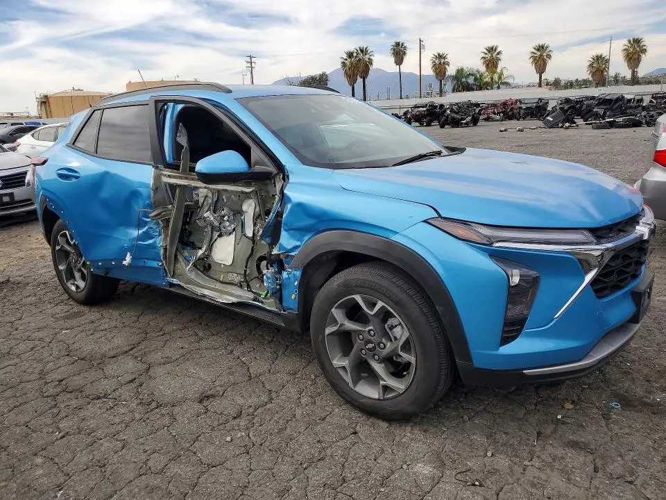 2025 CHEVROLET TRAX 1LT  