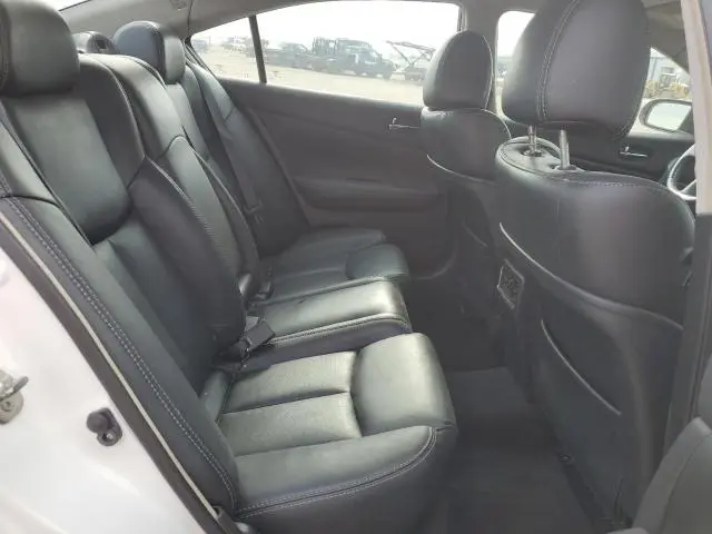 2011 NISSAN MAXIMA S  