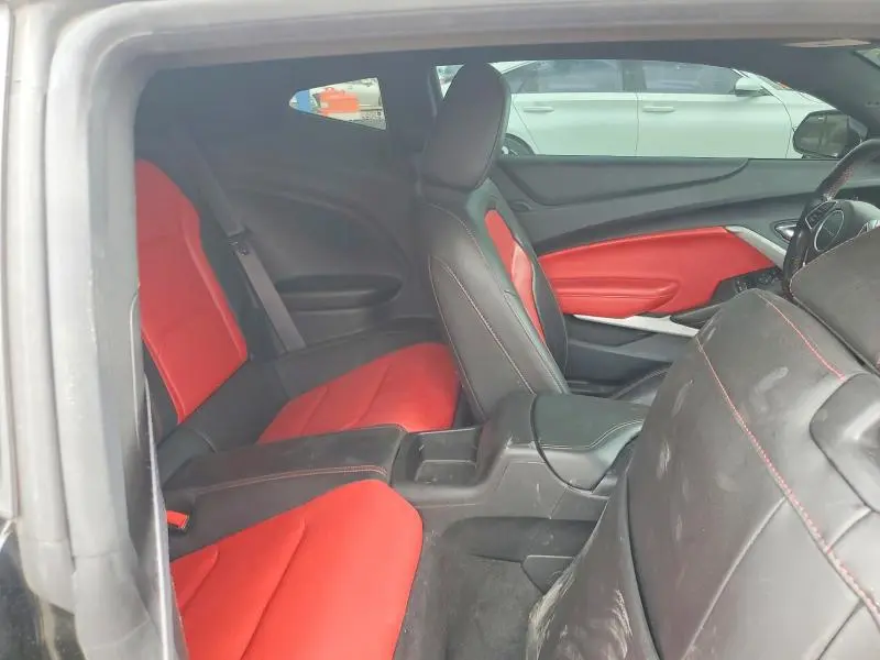 2021 CHEVROLET CAMARO LT  