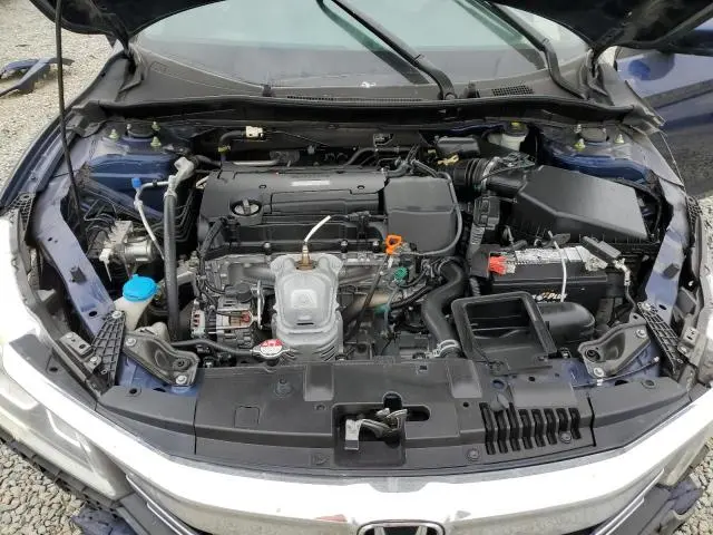 2017 HONDA ACCORD LX  