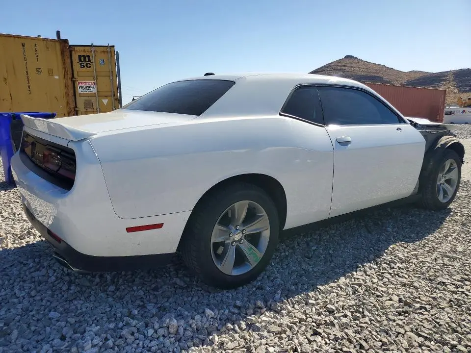 2018 DODGE CHALLENGER SXT  