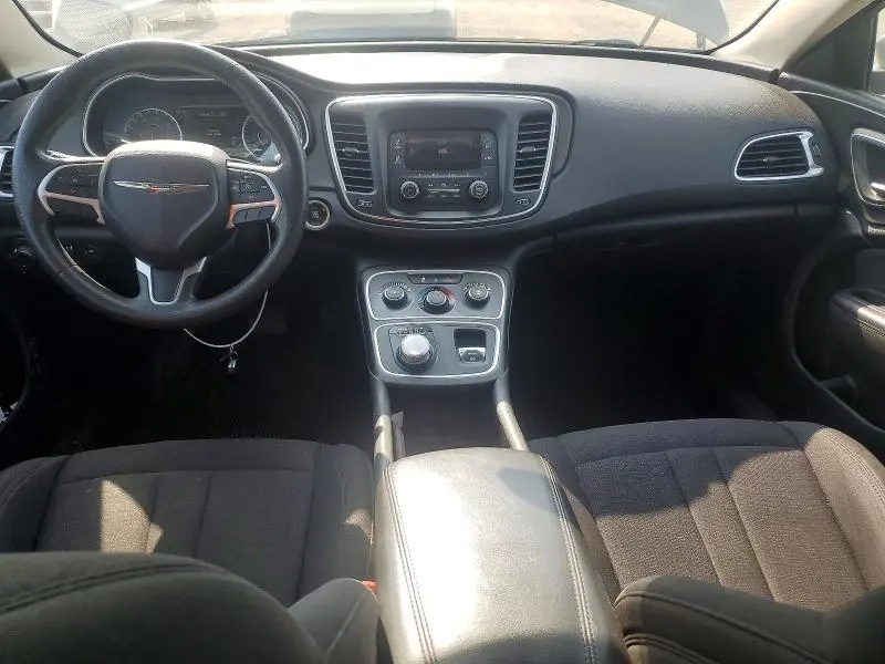 2015 CHRYSLER 200 LX  