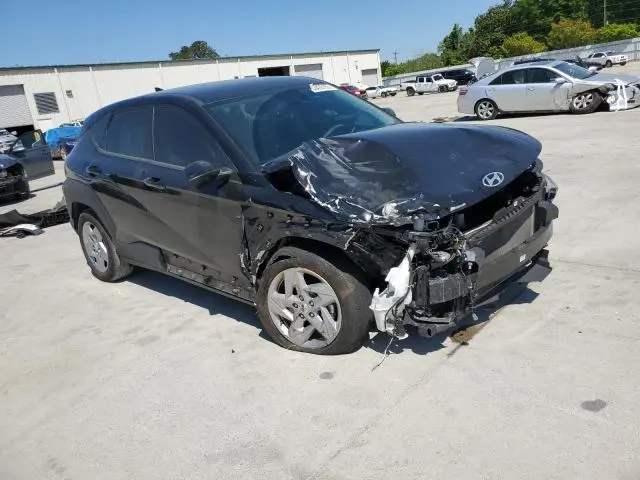 2024 HYUNDAI KONA SE  