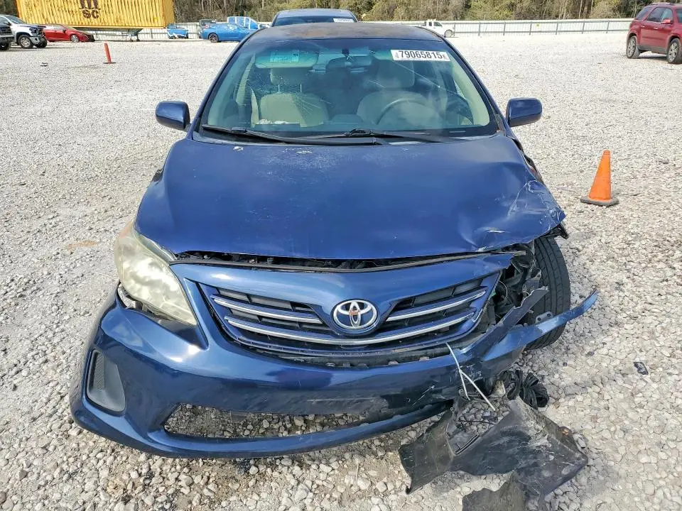 2013 TOYOTA COROLLA LE  