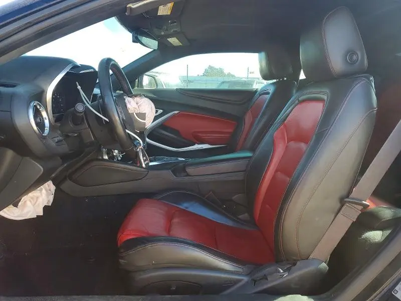 2017 CHEVROLET CAMARO LT  