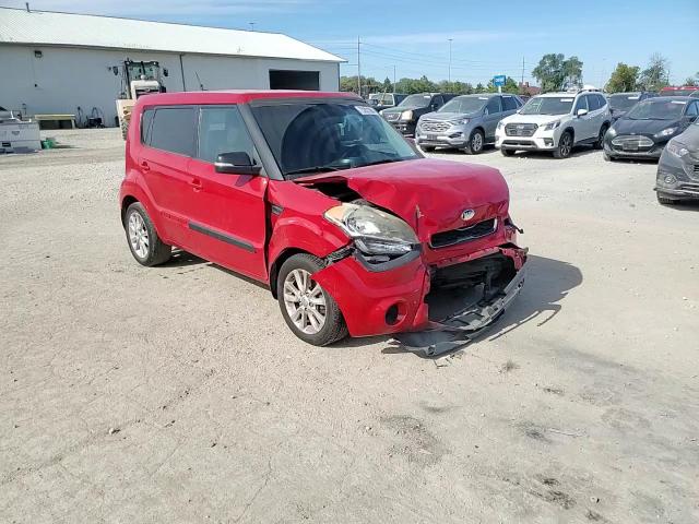 2013 KIA SOUL +