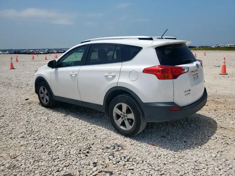 2015 TOYOTA RAV4 XLE  