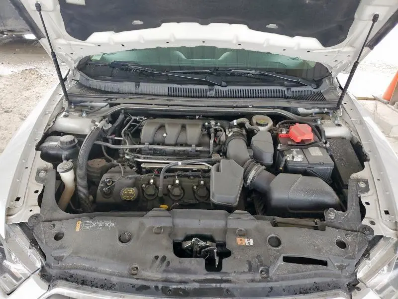 2018 FORD TAURUS SEL  