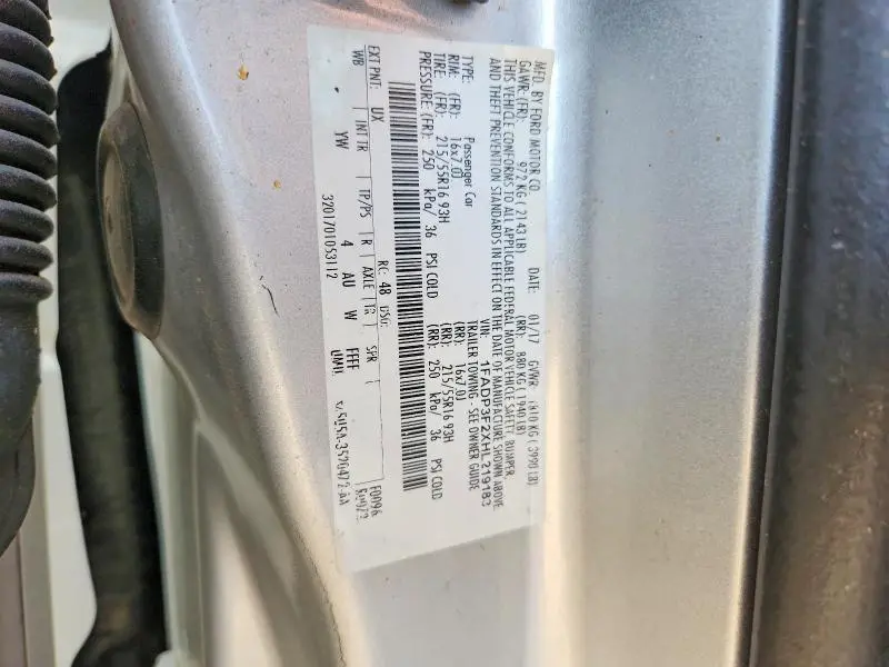 2017 FORD FOCUS SE  