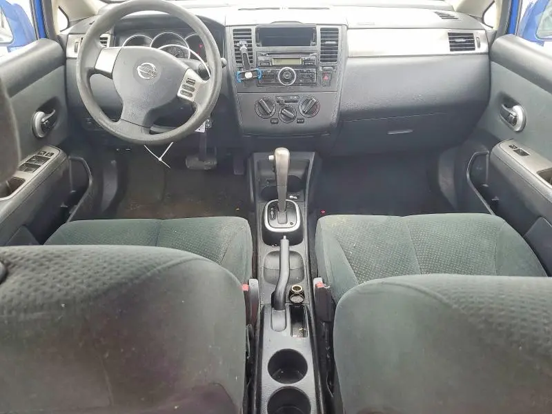 2011 NISSAN VERSA 1.8 S  