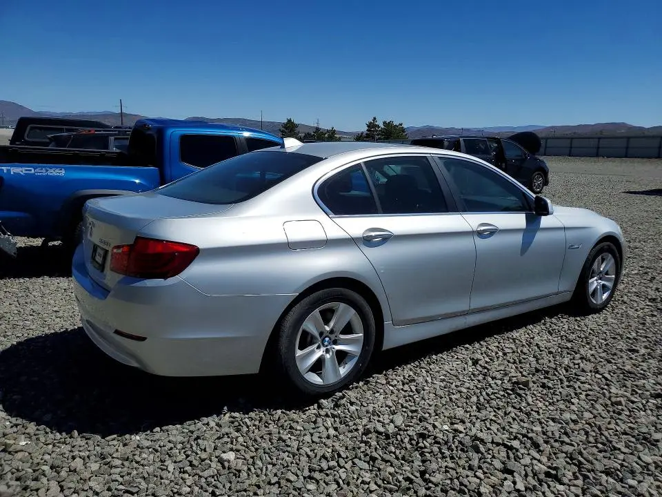 2013 BMW 528 XI  