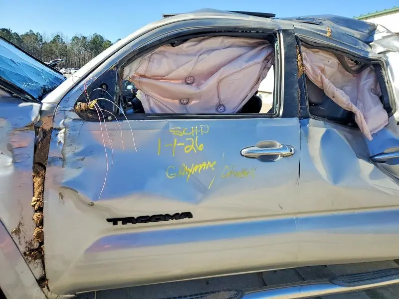 2016 TOYOTA TACOMA DOUBLE CAB  