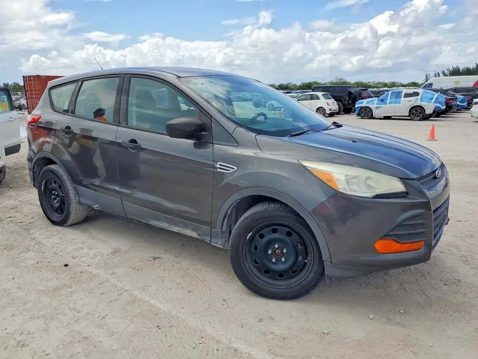 2015 FORD ESCAPE S  