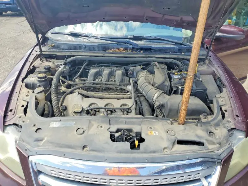 2011 FORD TAURUS SEL  