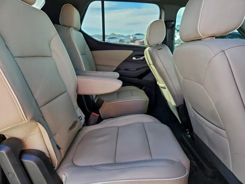 2022 CHEVROLET TRAVERSE PREMIER  