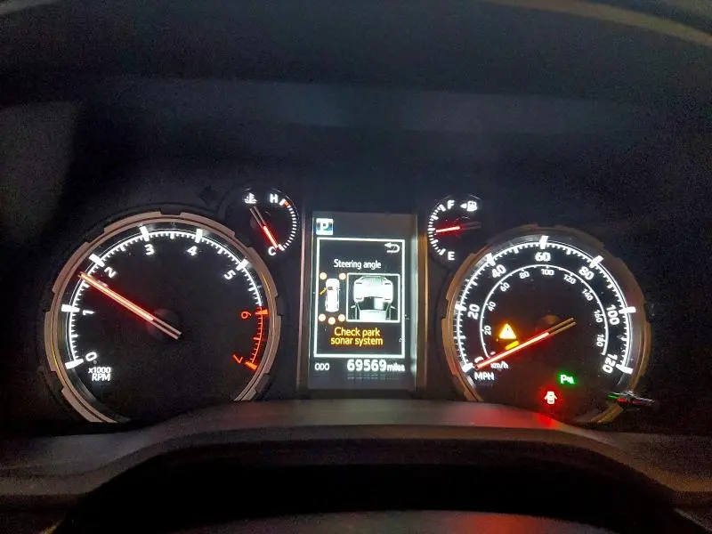 2020 TOYOTA 4RUNNER SR5/SR5 PREMIUM  