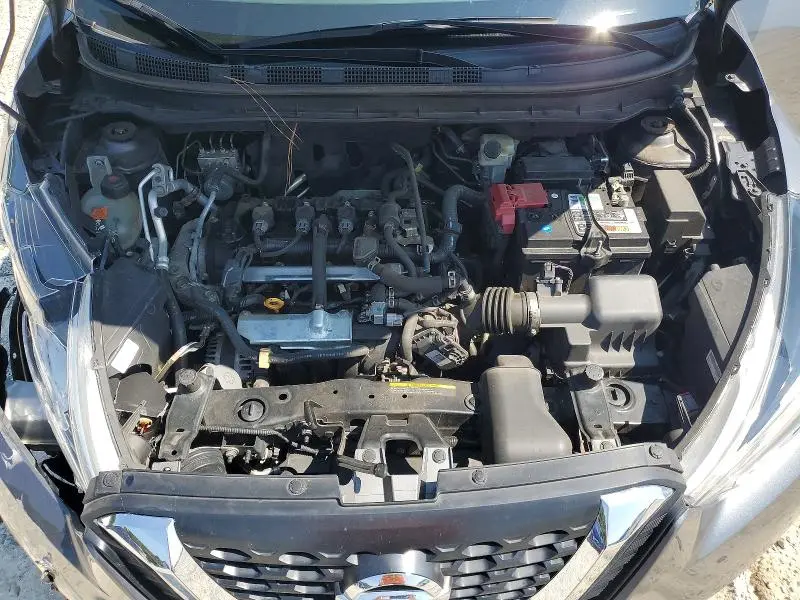 2020 NISSAN KICKS S  