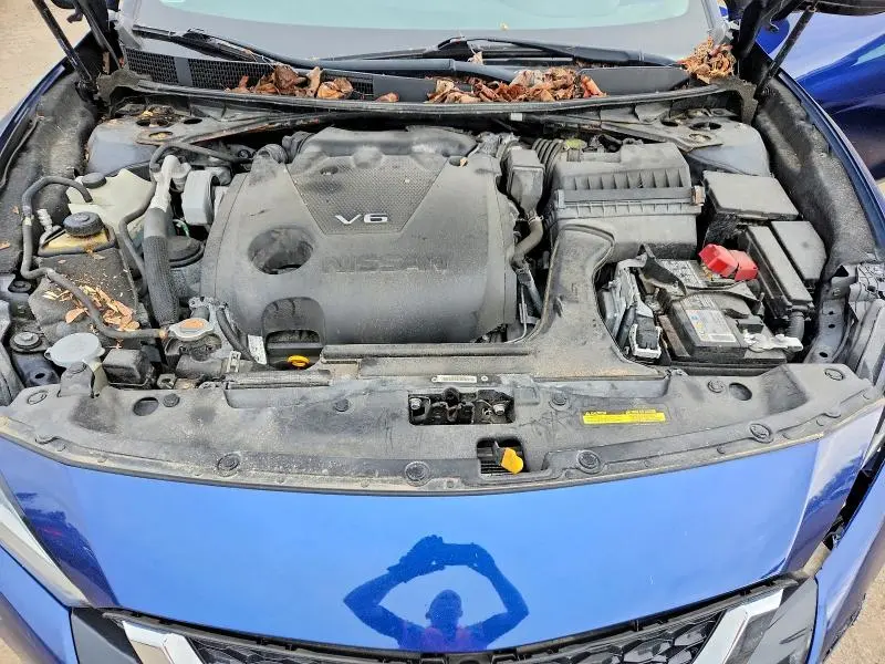 2021 NISSAN MAXIMA SL  