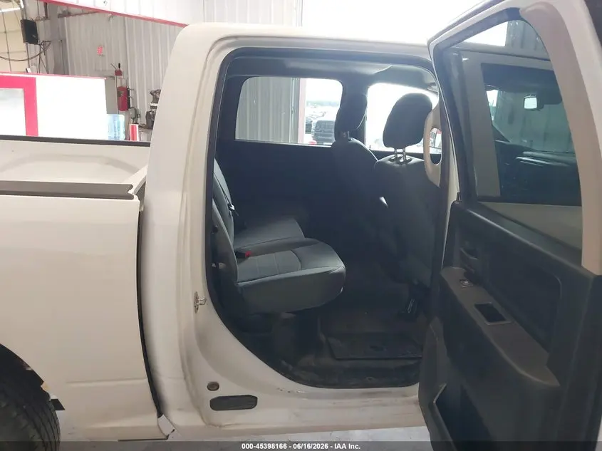 2016 RAM 1500  
