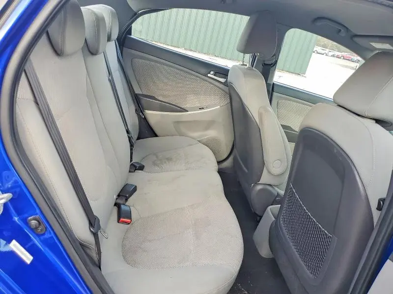 2013 HYUNDAI ACCENT GLS  