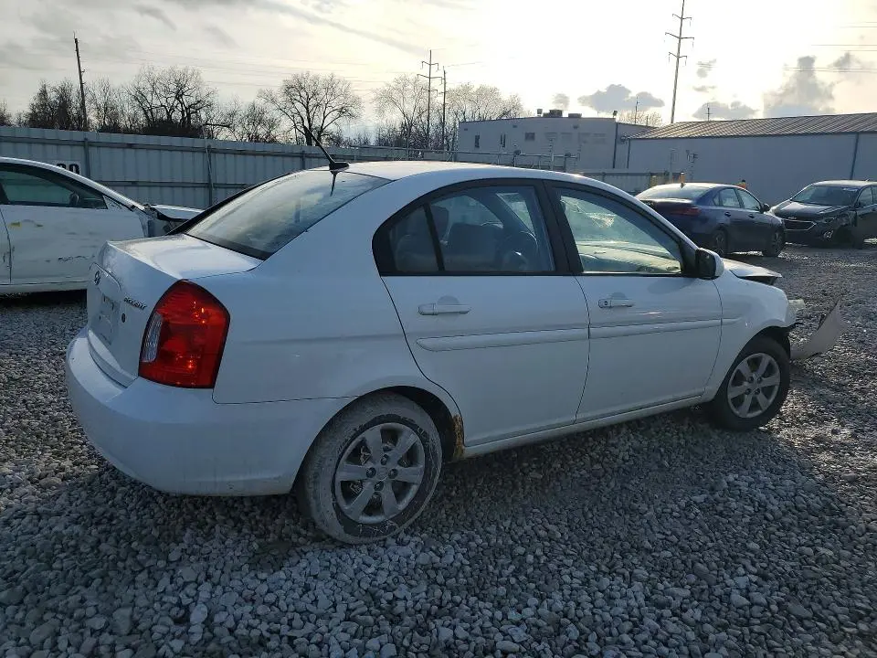 2010 HYUNDAI ACCENT GLS  