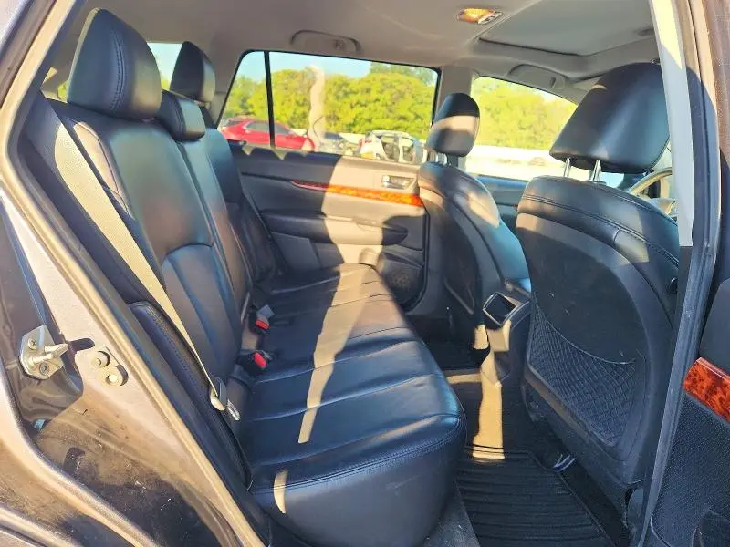 2012 SUBARU OUTBACK 3.6R LIMITED  
