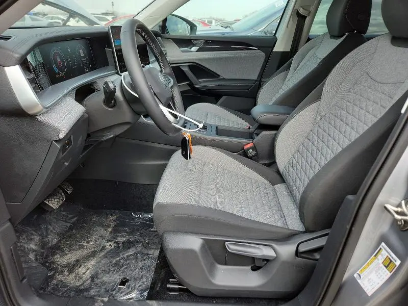 2025 VOLKSWAGEN TIGUAN S  