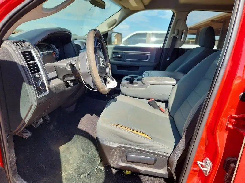 2017 RAM 1500 SLT  