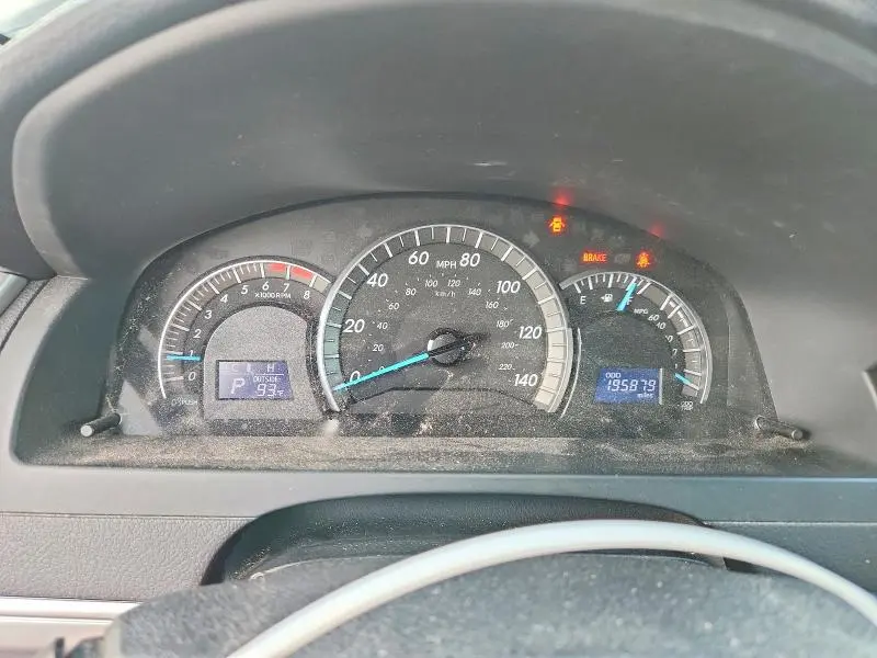 2013 TOYOTA CAMRY SE  