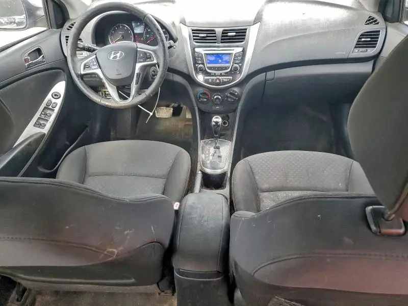 2012 HYUNDAI ACCENT GLS  