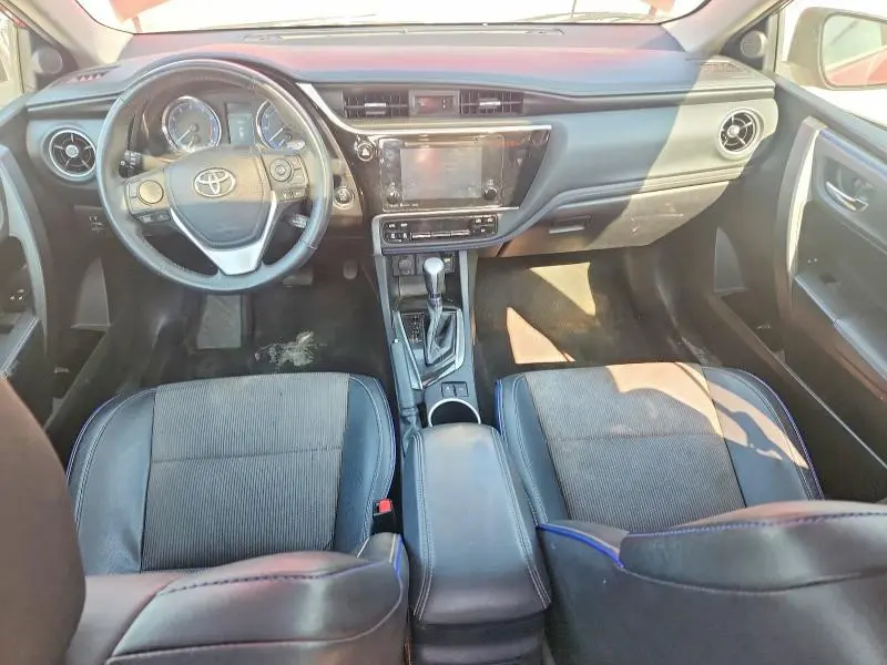 2018 TOYOTA COROLLA SE  