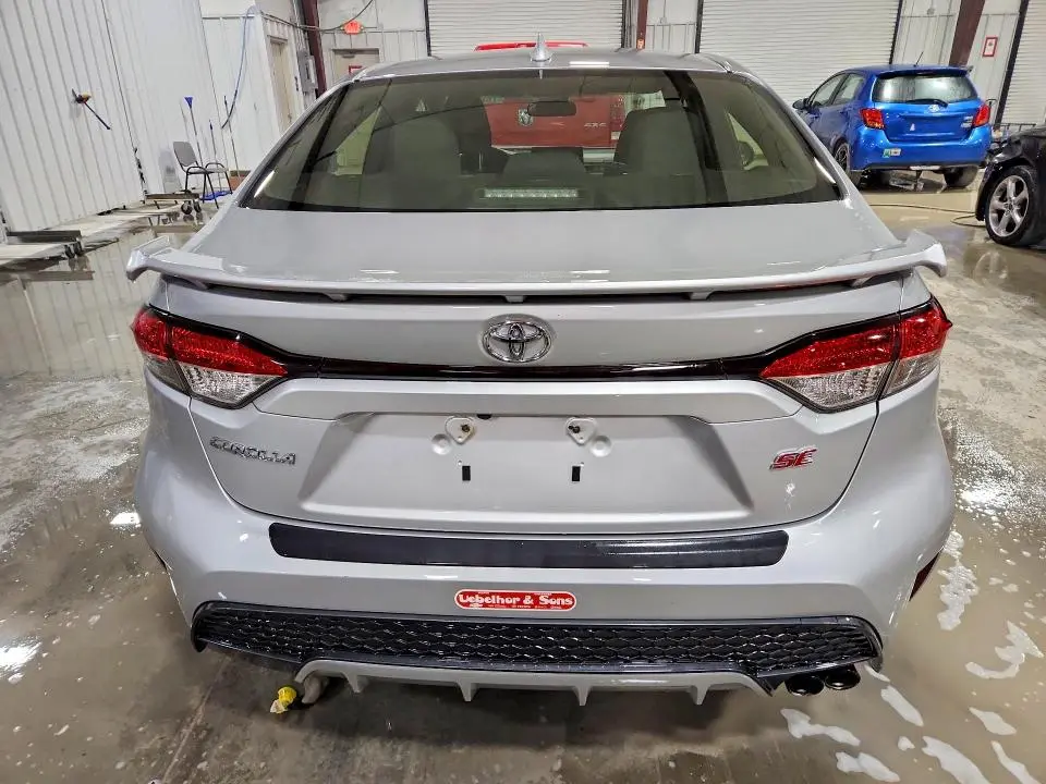 2022 TOYOTA COROLLA SE  
