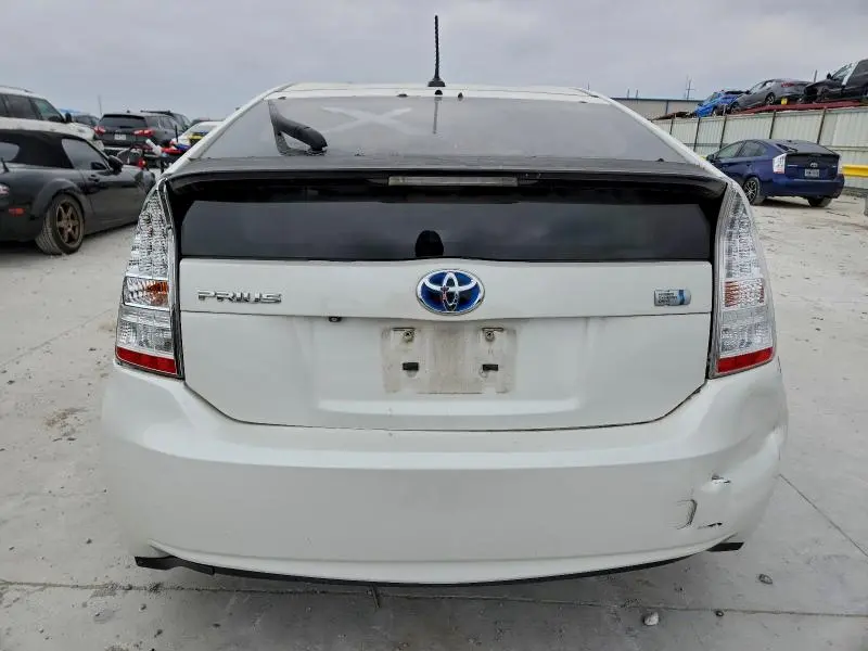 2010 TOYOTA PRIUS   
