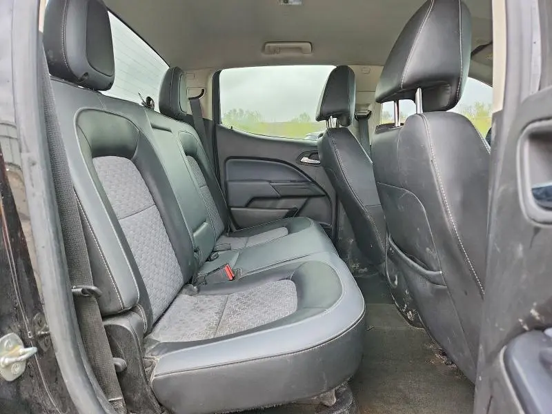 2015 CHEVROLET COLORADO Z71  