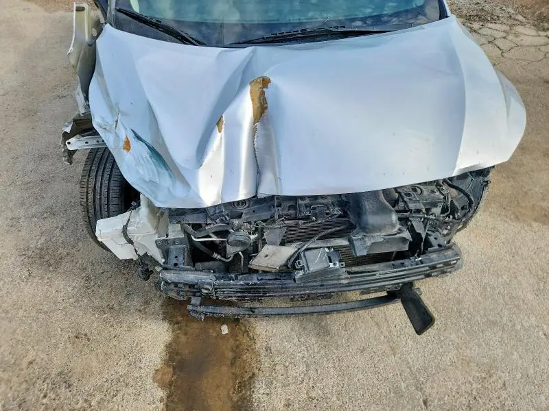 2020 NISSAN VERSA SV  