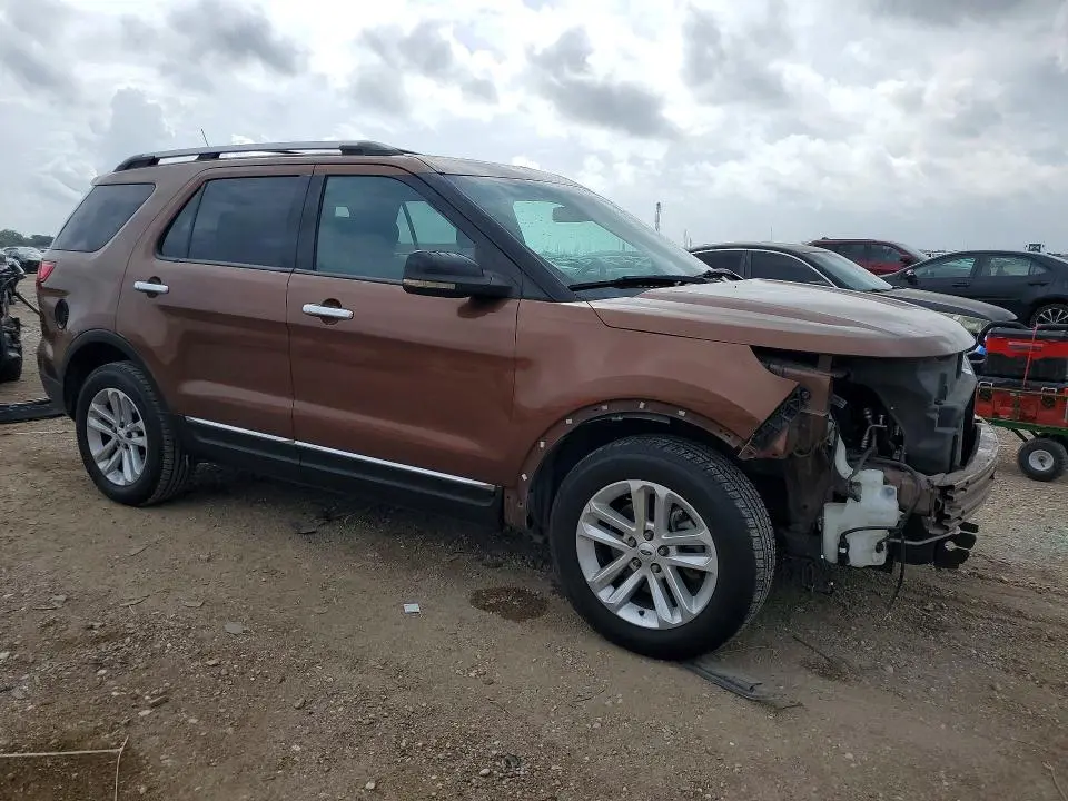 2012 FORD EXPLORER XLT  