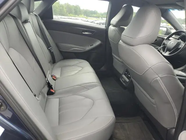 2019 TOYOTA AVALON XLE  