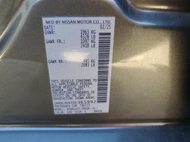 2025 NISSAN ALTIMA SV  