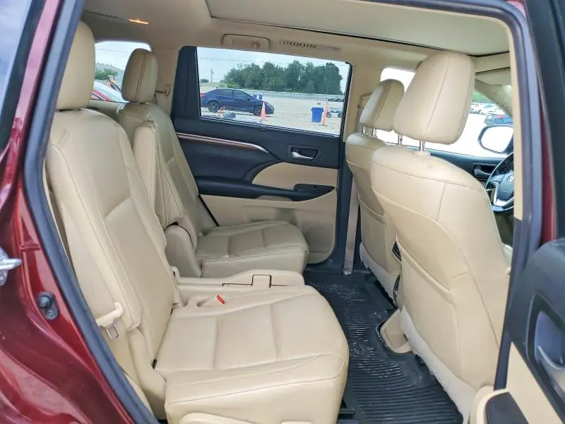 2017 TOYOTA HIGHLANDER LIMITED PLATINUM  