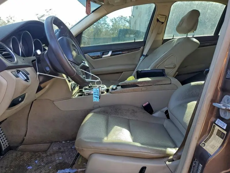 2013 MERCEDES-BENZ C 250  
