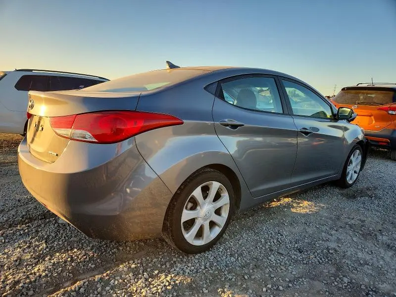 2011 HYUNDAI ELANTRA LIMITED  