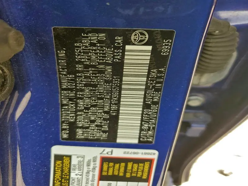 2016 TOYOTA CAMRY LE  