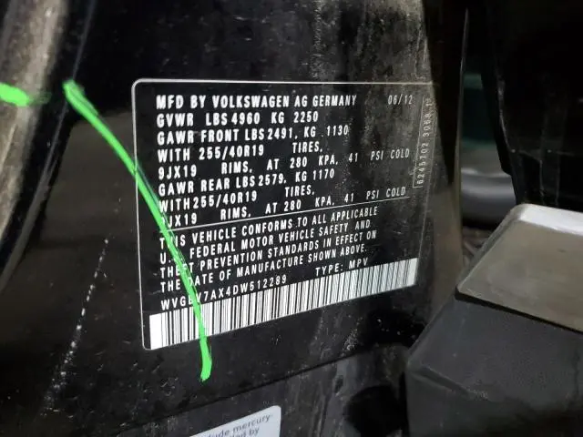 2013 VOLKSWAGEN TIGUAN S  