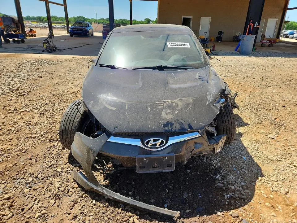 2017 HYUNDAI VELOSTER VALUE EDITION  